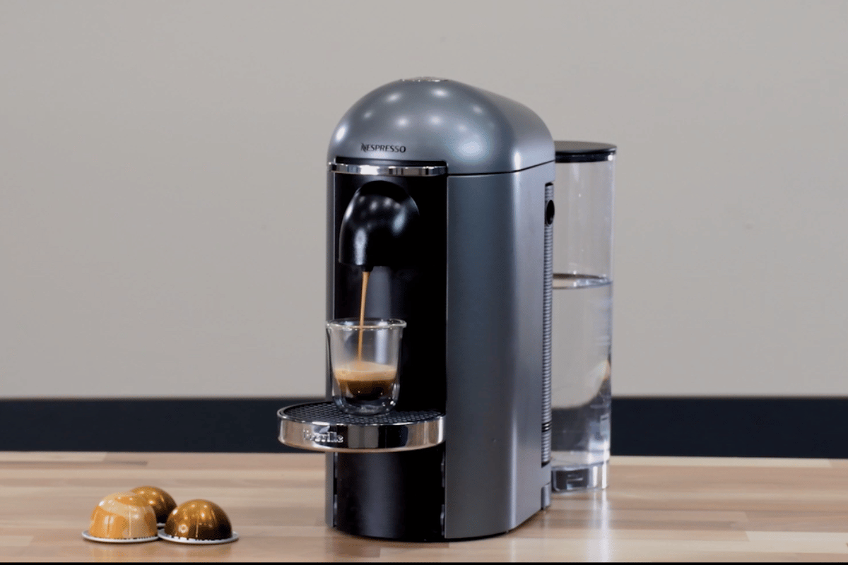 Nespresso Inissia Coffee Capsule Machine Review (Plus a big tip!) 